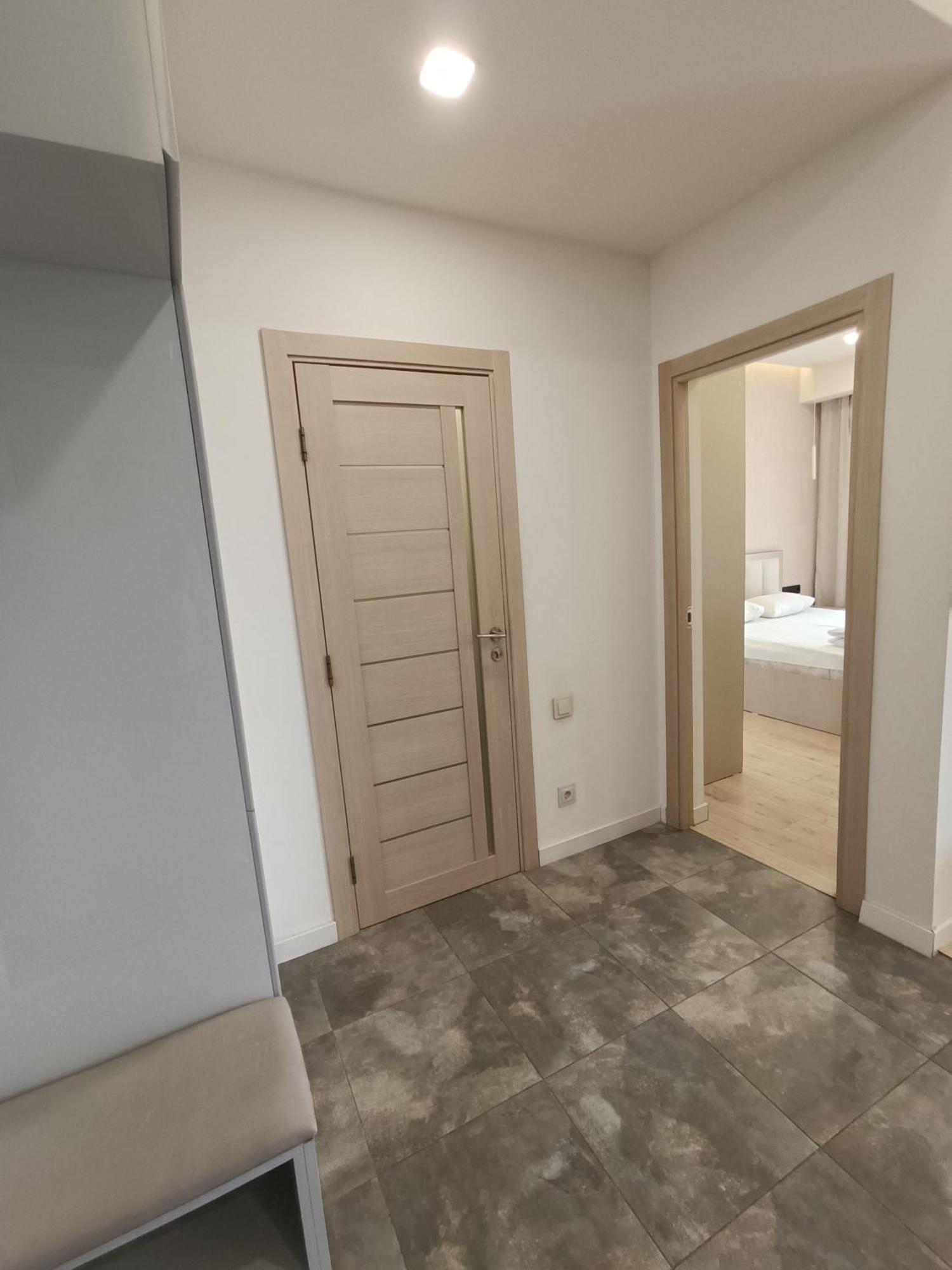 Rent Inn Yerevan On Koghbaci Street Esterno foto